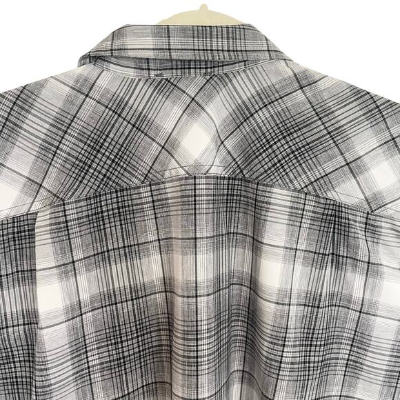 Orvis Black White Plaid Mens XXL Short Sleeve Button Down Shirt Camping Fishing - Picture 4 of 8